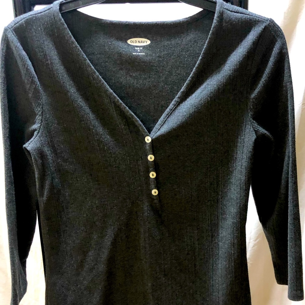 Gray slim fit ladies small long sleeve shirt